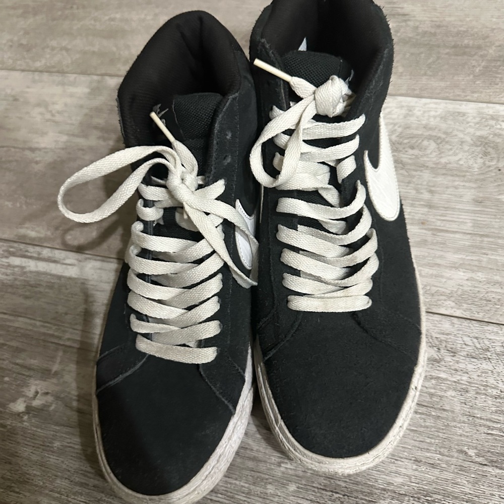 Men’s Nike SB Zoom Blazer Mid Size 8.5